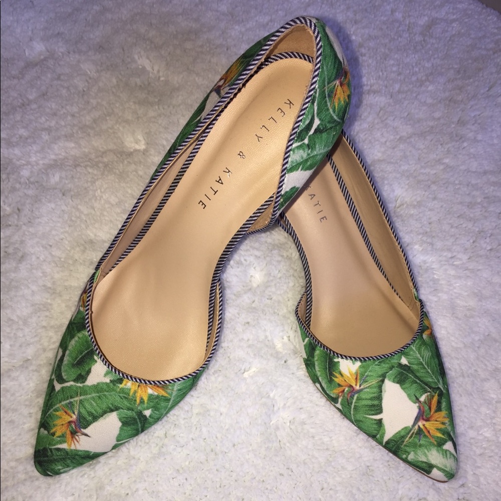 Kelly and Katie pumps